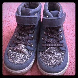 OskKosh Bgosh girls shoes